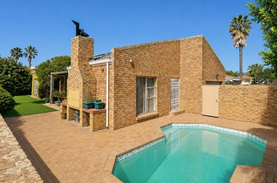 3 Bedroom Property for Sale in Parklands Western Cape